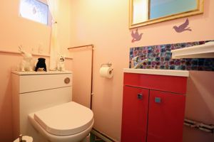 Cloakroom- click for photo gallery